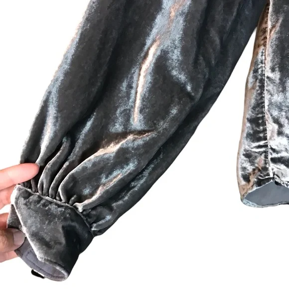 Anthropologie Pilcro Velvet blouse Women S gray Femme Button down Shirt - Picture 4 of 11